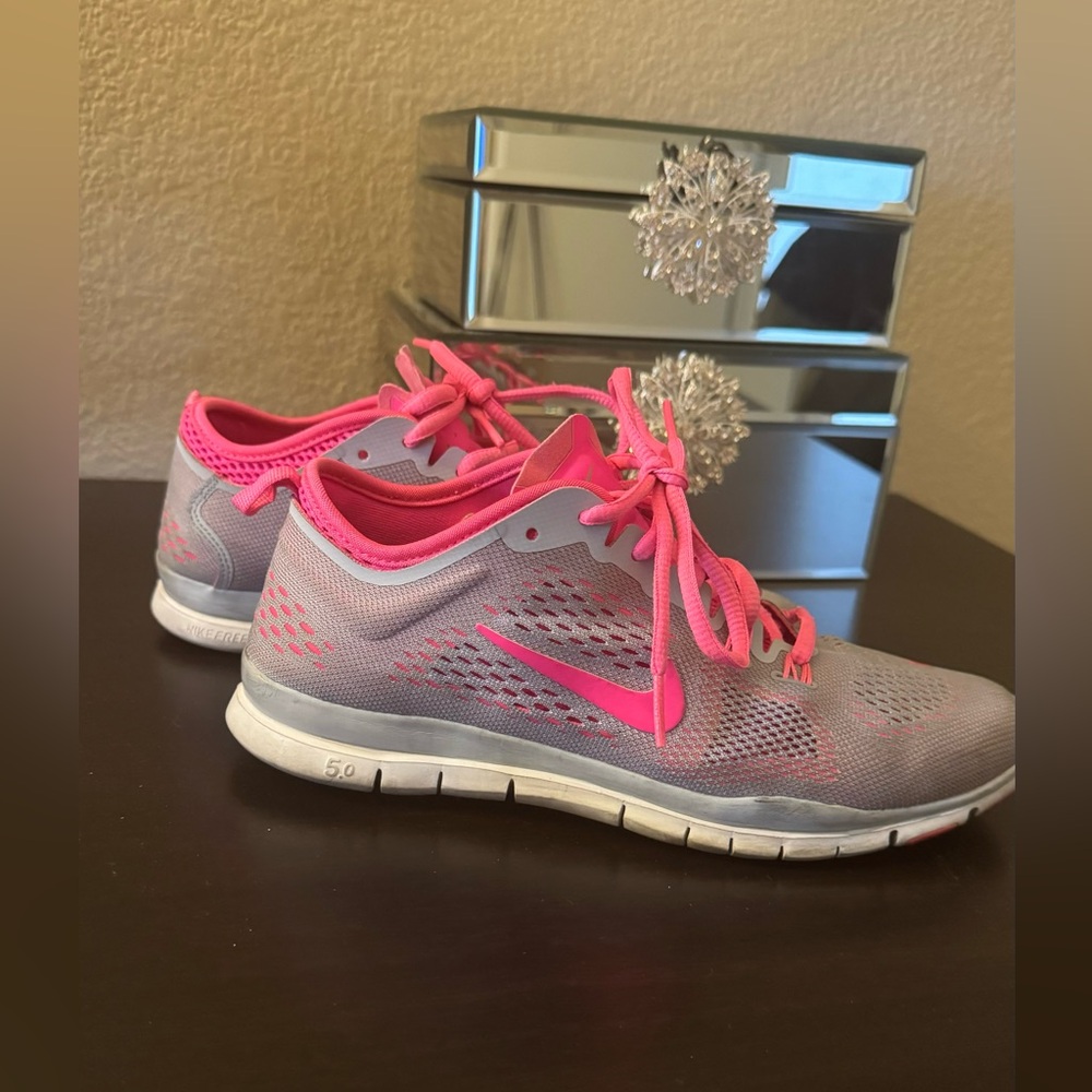 Nike Pink Running Shoes